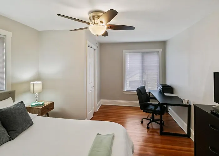 Apartment Great For Families Dt Near Naval Base