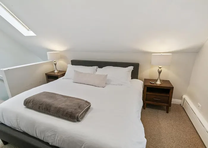 Apartment Great For Families Dt Near Naval Base *
