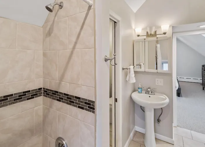 Great For Families Dt Near Naval Base *